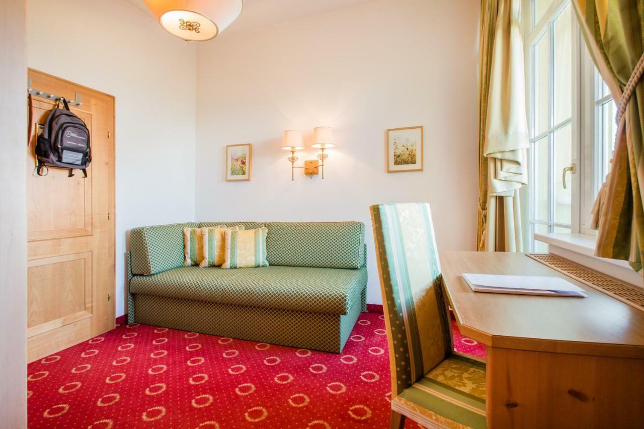 Hotel Alpenschloessl Санкт Йохан им Понгау Екстериор снимка