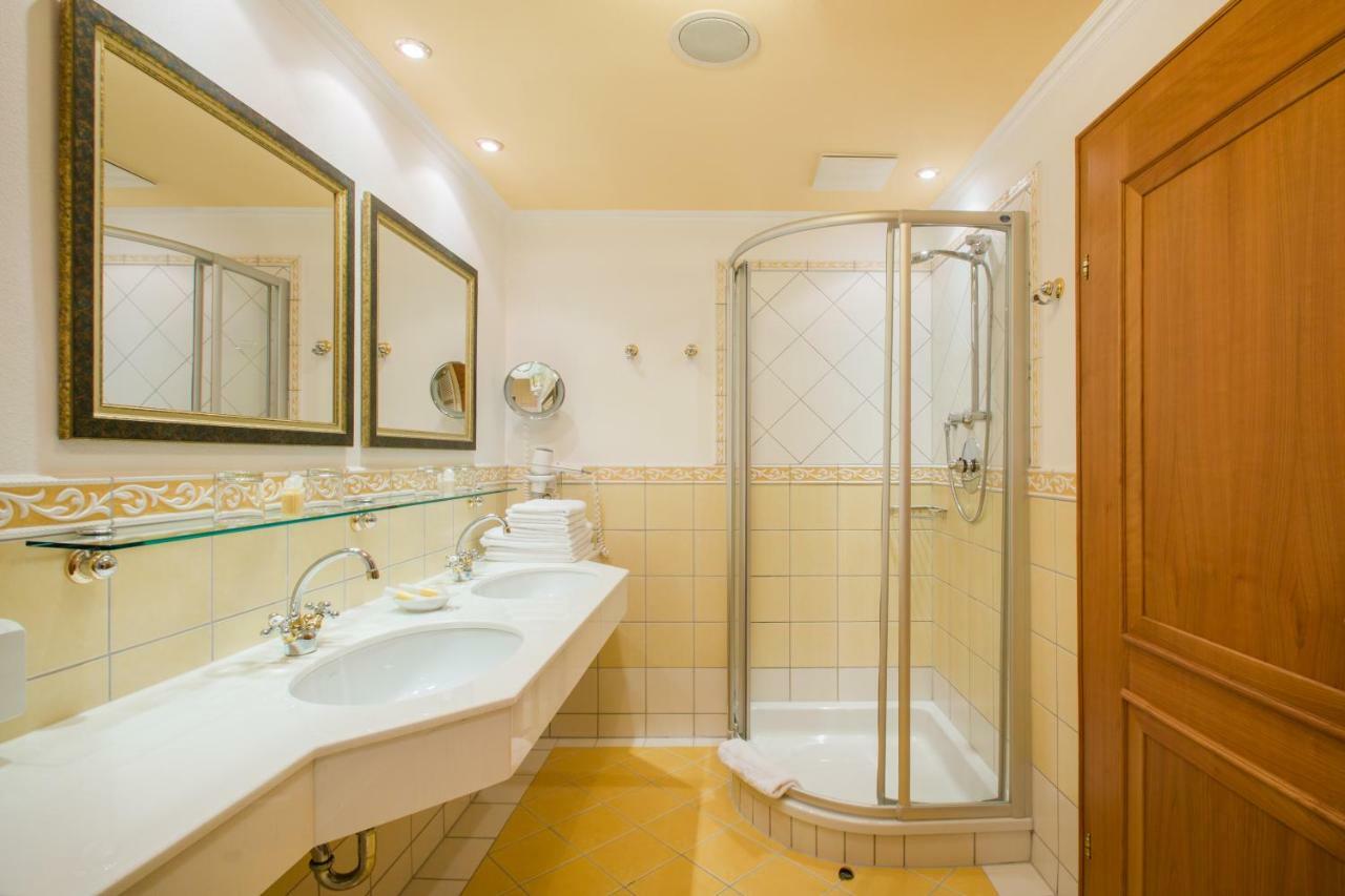 Hotel Alpenschloessl Санкт Йохан им Понгау Екстериор снимка